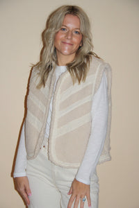 Beth Sherpa Vest